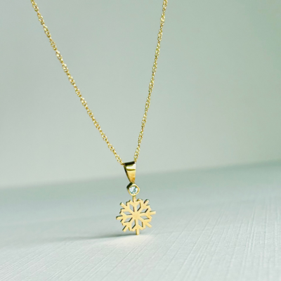 Dije Propósito Aguamarina en Oro 18K con aguamarina natural y engaste bisel
