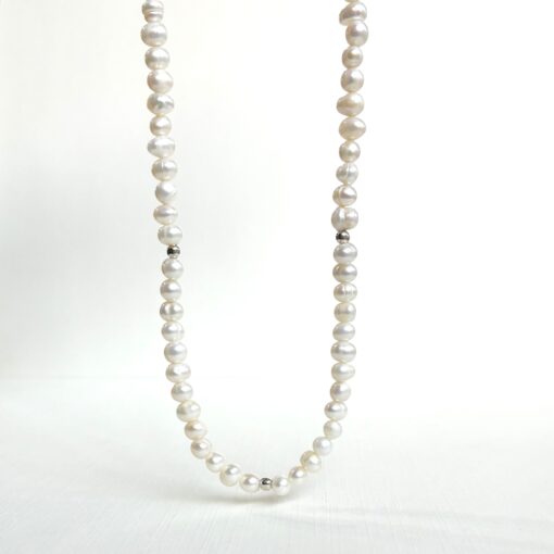 Collar Perlas Clásico en Plata 925 con perlas cultivadas de 5 mm y cadena de 40 cm más extensión