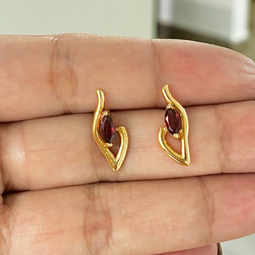 Aretes Raíces en Oro 18K