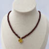 Collar de Granate y  Zafiro Amarillo Lab.